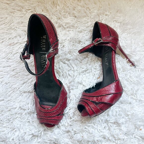 WHITE HOUSE BLACK MARKET Sandra Snake Skin Heel | Red | Size 8.5 - Picture 1 of 4